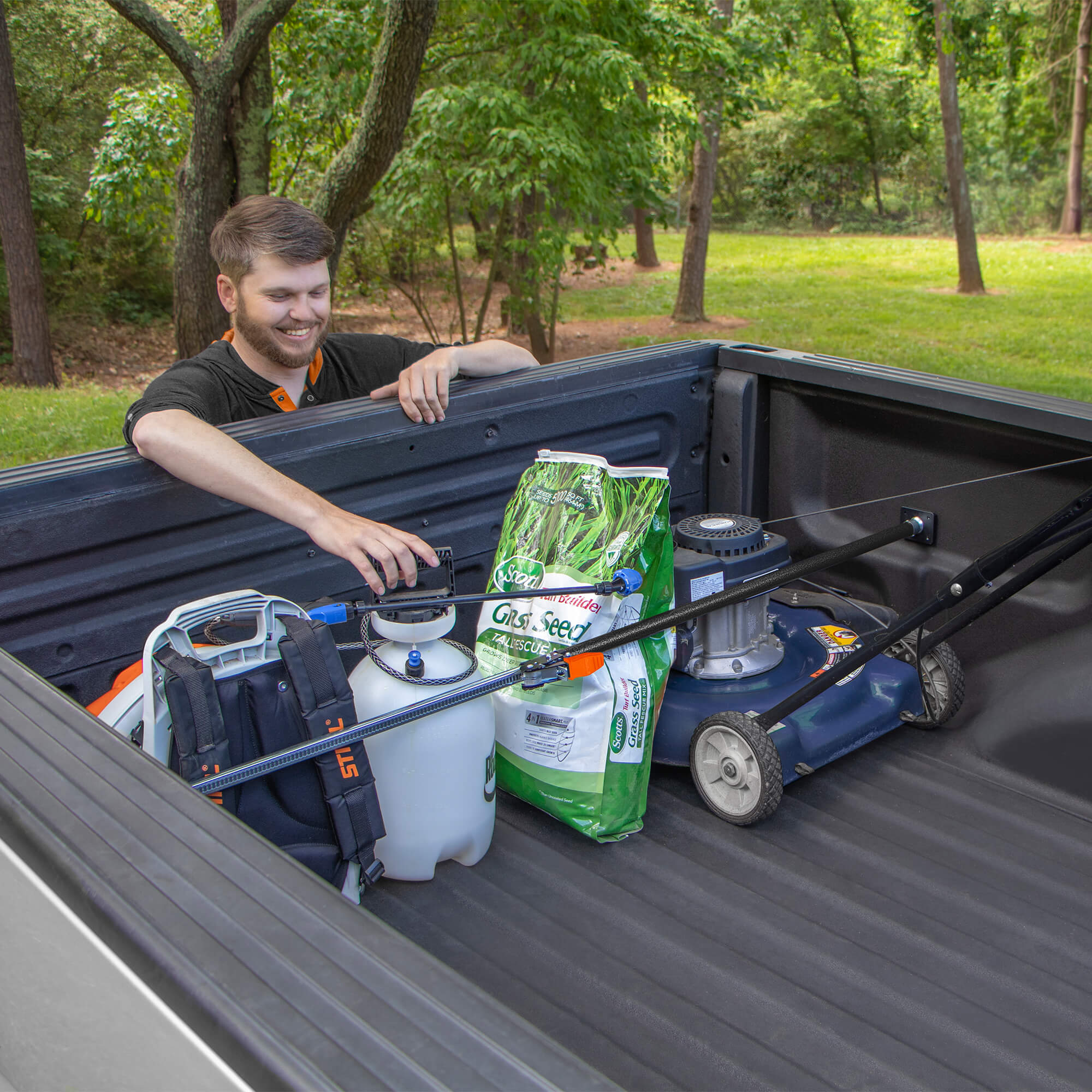 AdjustableCargoBar_100T66_StudioImage7.jpg